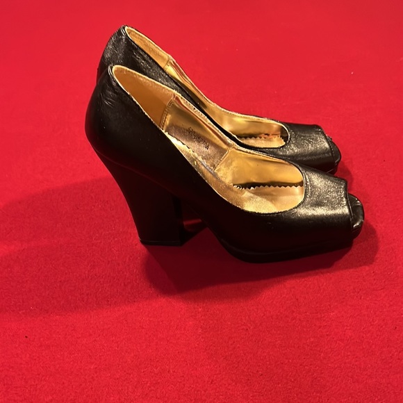 Chunky heel open toed pump black leather - Picture 2 of 4